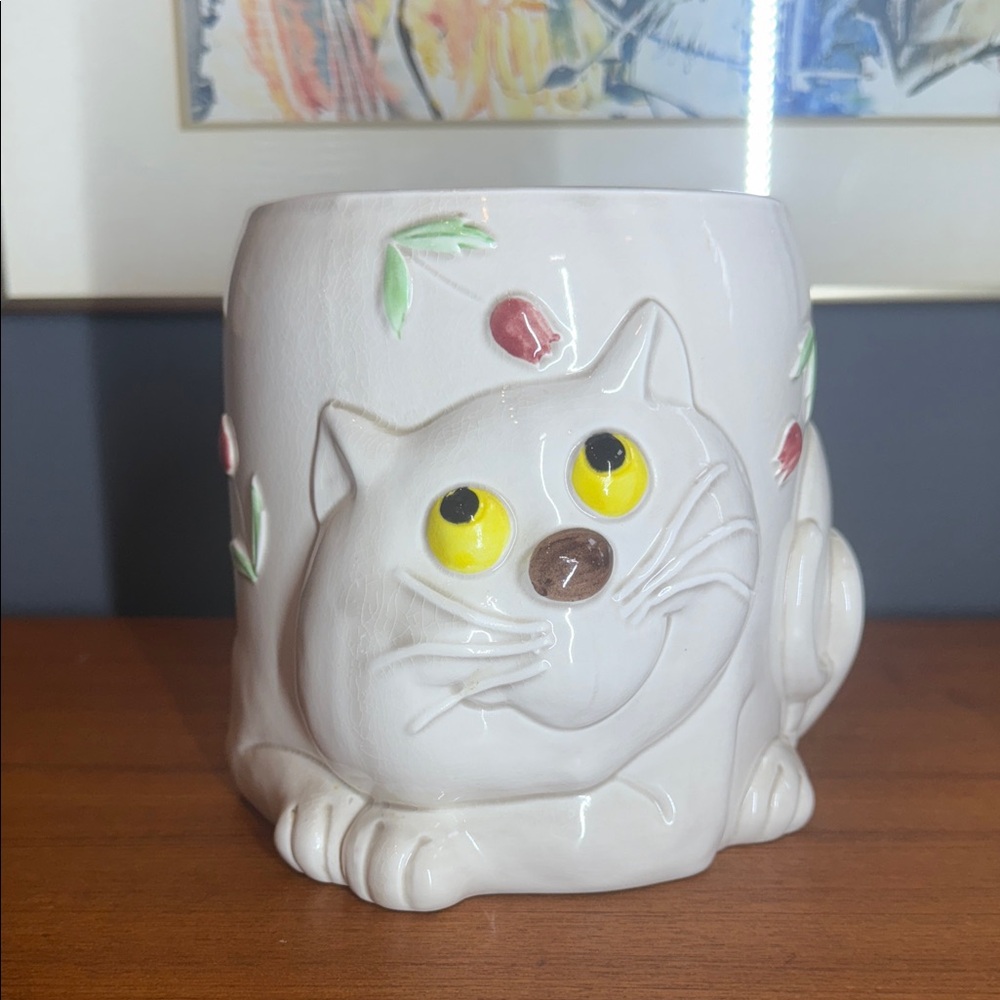 Vintage Ceramic Cat pot with Yellow and Red Accents Japan